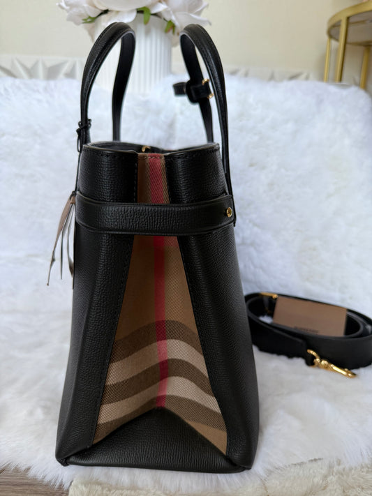 Black Burberry Medium Banner Leather Tote bag