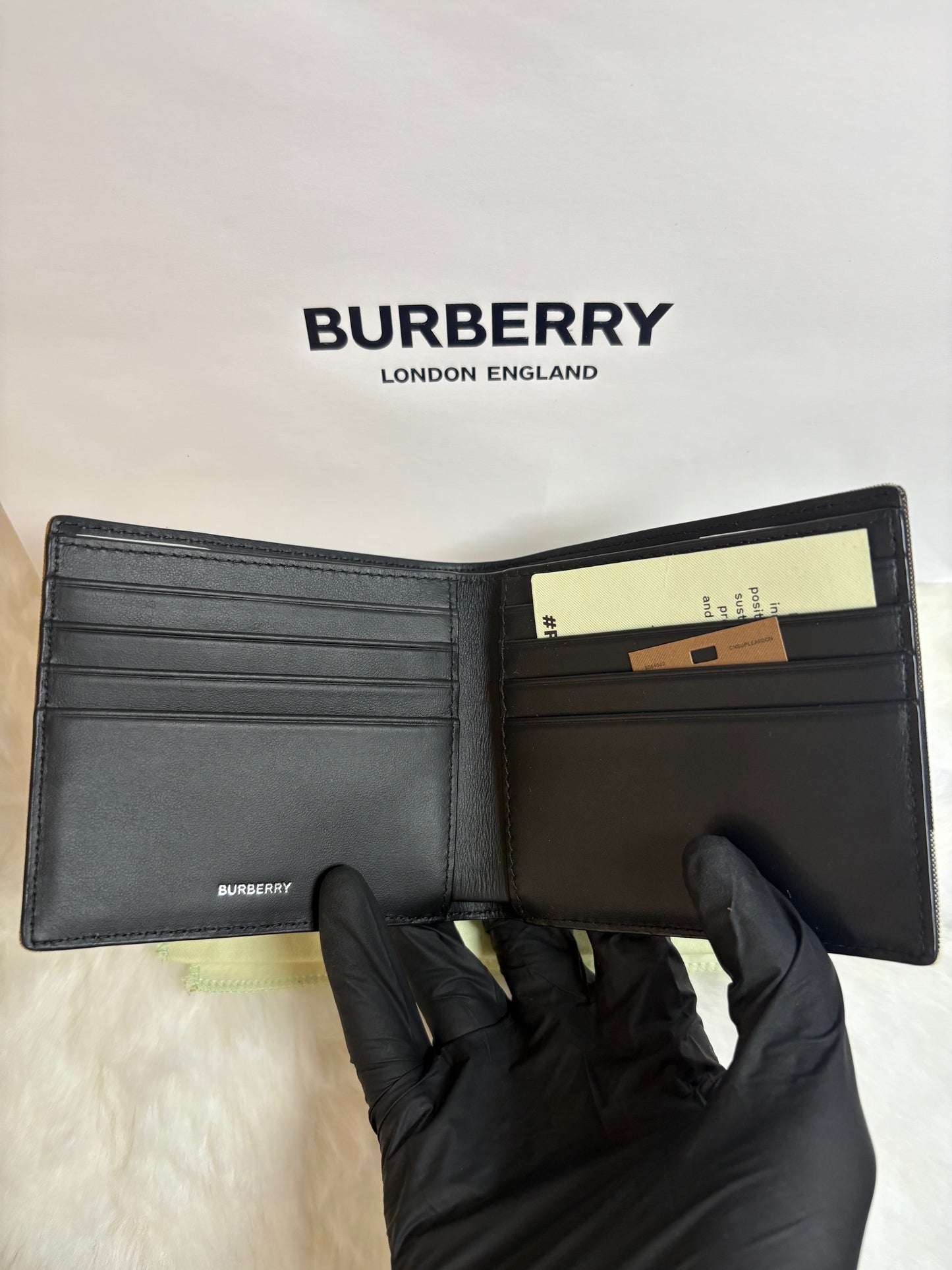 Men’s Burberry Wallet