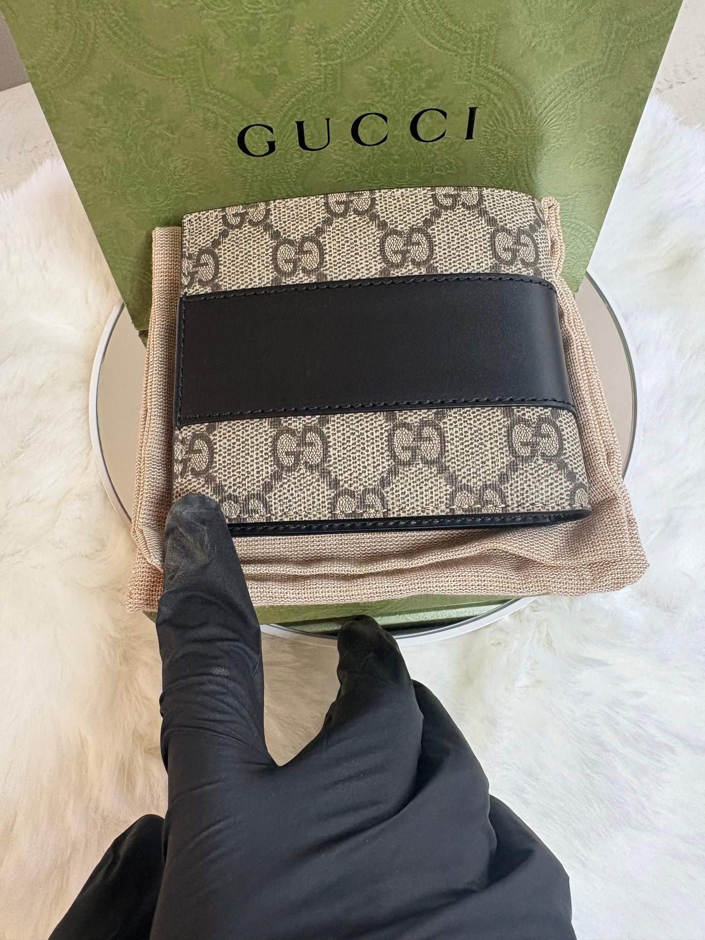 Men’s Gucci Wallet