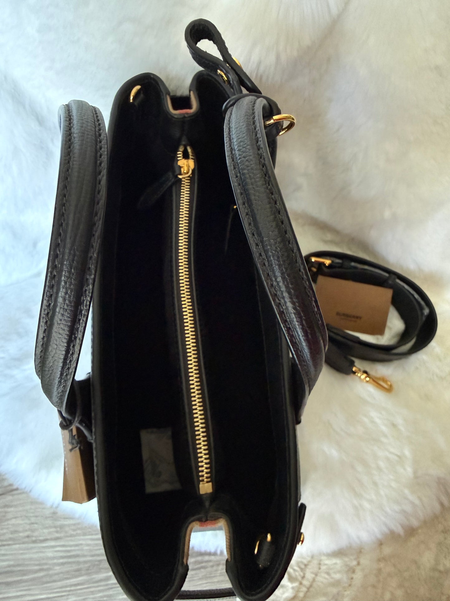 Black Burberry Medium Banner Leather Tote bag