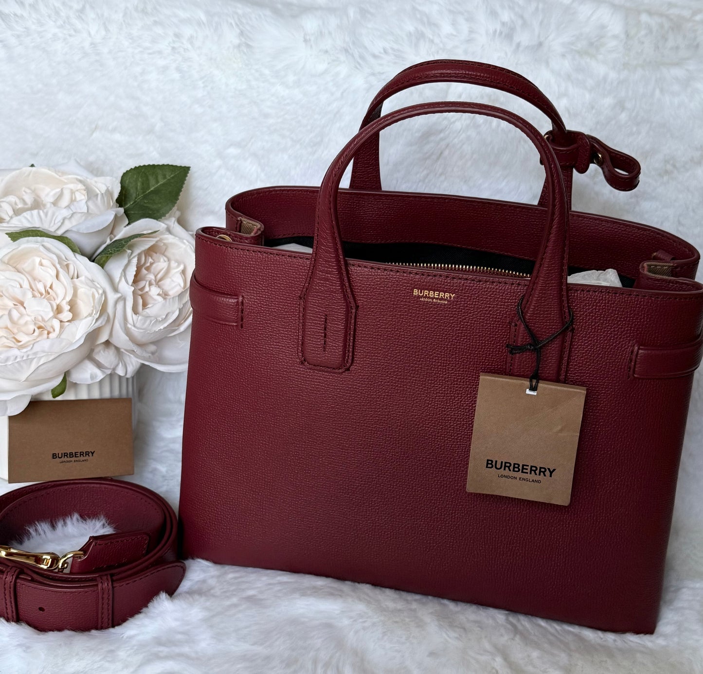 Burgundy Burberry Medium Banner Leather Tote